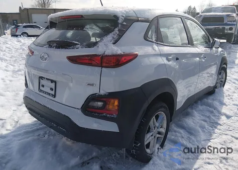 2021 Hyundai Kona Se z USA, uszkodzony, nr VIN KM8K1CAA1MU674876